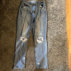 american eagle mom jeans